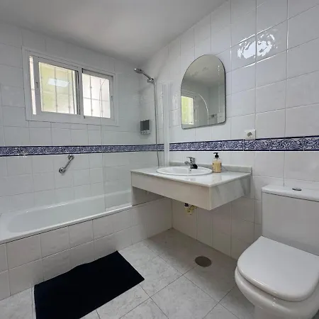 Tu Casa Lunymar Apartment Estepona