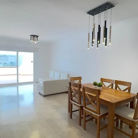 Tu Casa Lunymar Apartment Estepona