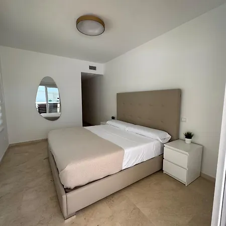 Apartment Tu Casa Lunymar